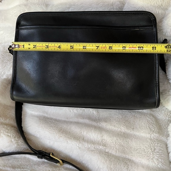 Vintage Coach Swagger Bag black Made in United States 1970s - Picture 14 of 15